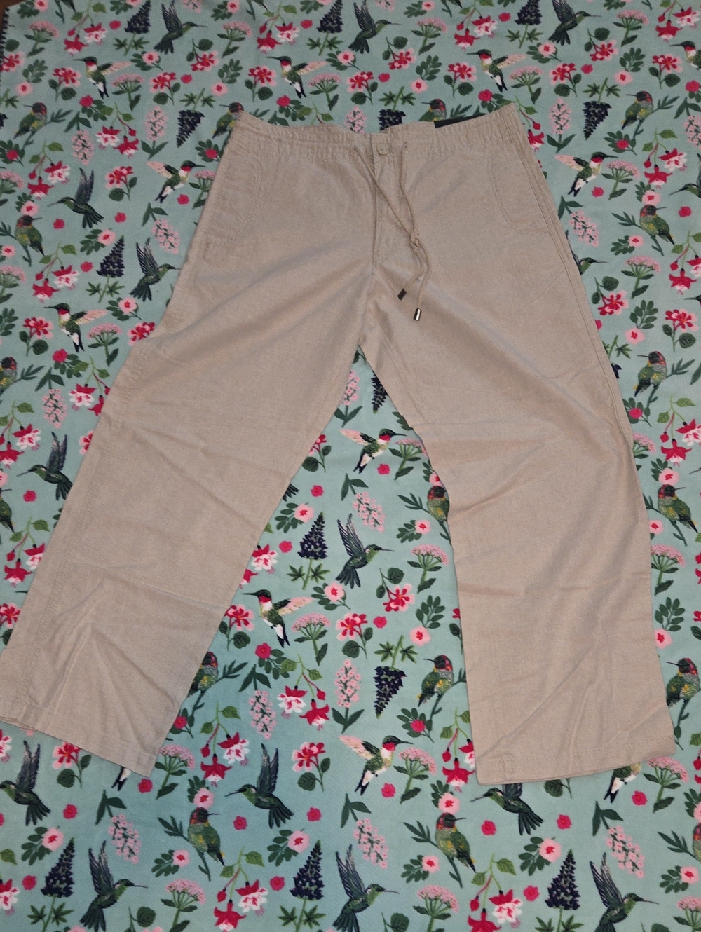 Marc Anthony Women's Cropped Drawstring Pants in Beige